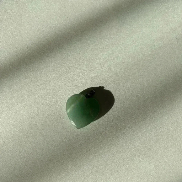 Green aventurine gemstone pendant - Picture 3 of 4